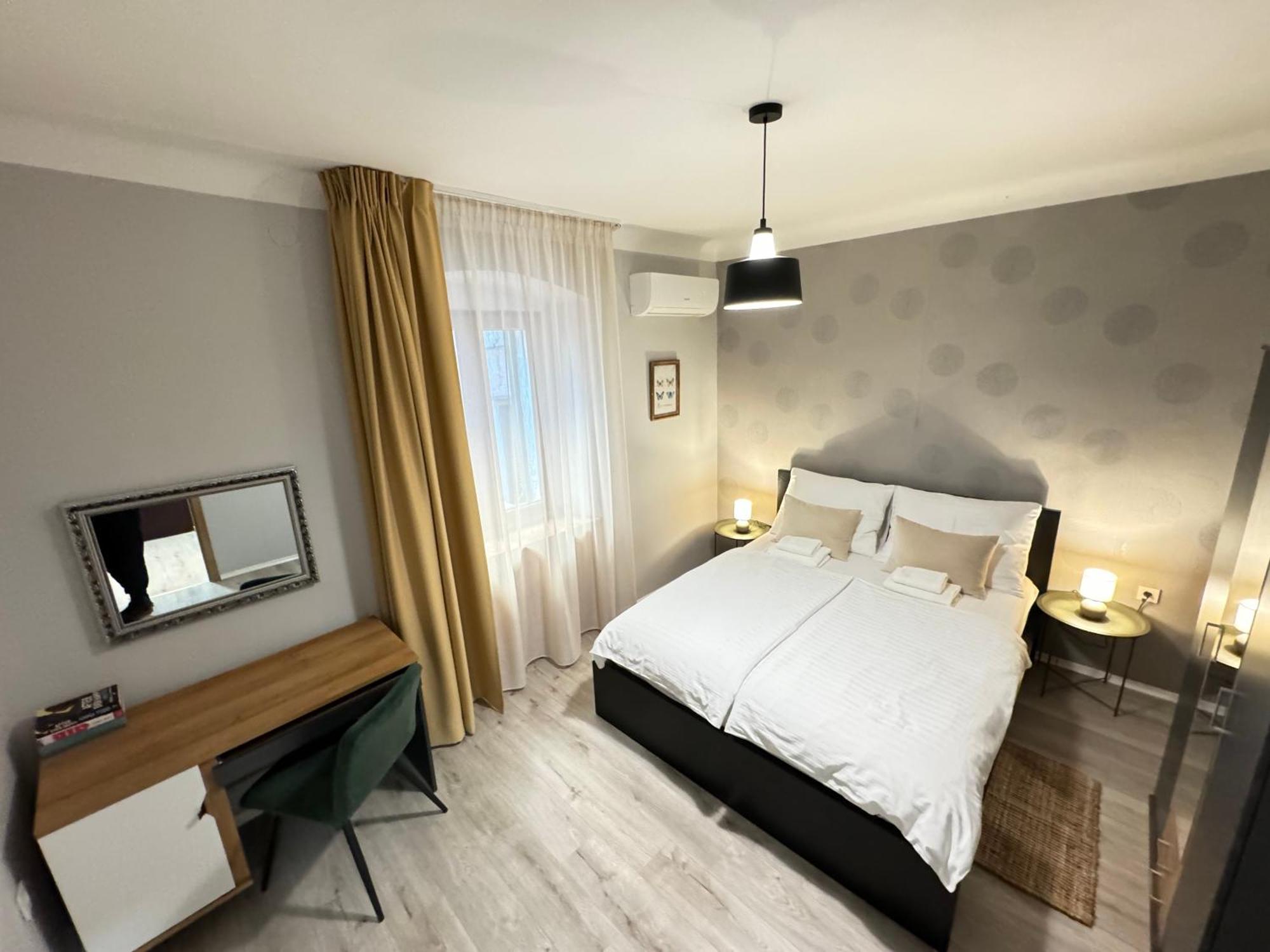 Four Seasons Lägenhet Rijeka Exteriör bild
