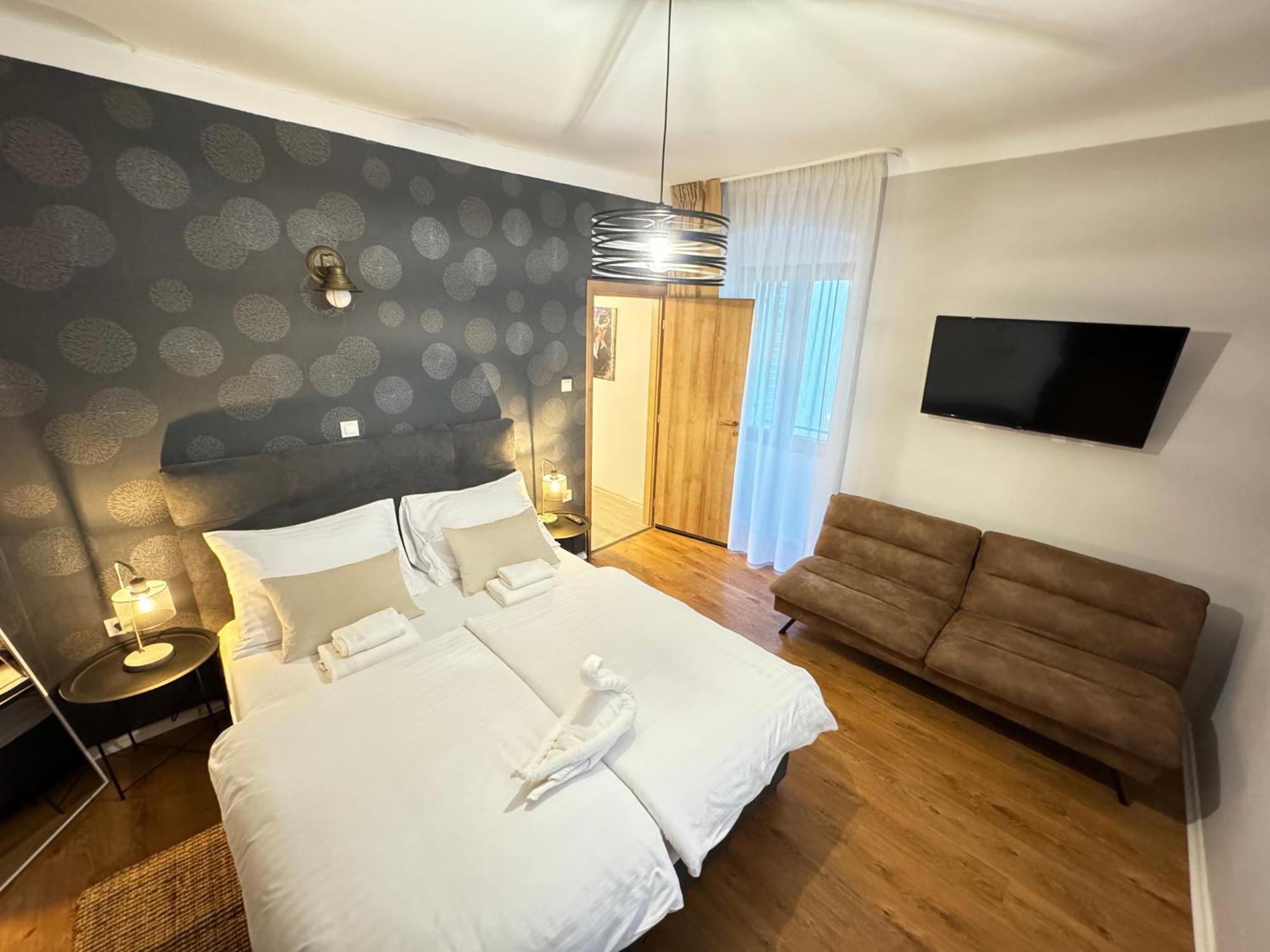 Four Seasons Lägenhet Rijeka Exteriör bild
